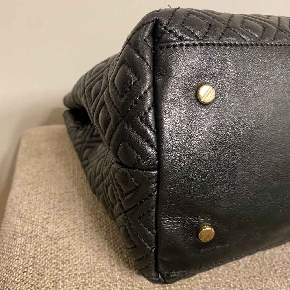💯Tory Burch Marion Chain Slouchy Tote - Picture 12 of 15